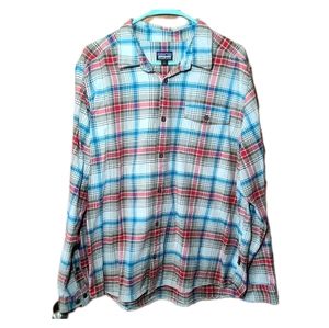 Patagonia Organic Cotton Plaid button-down shirt Sz L long sleeve